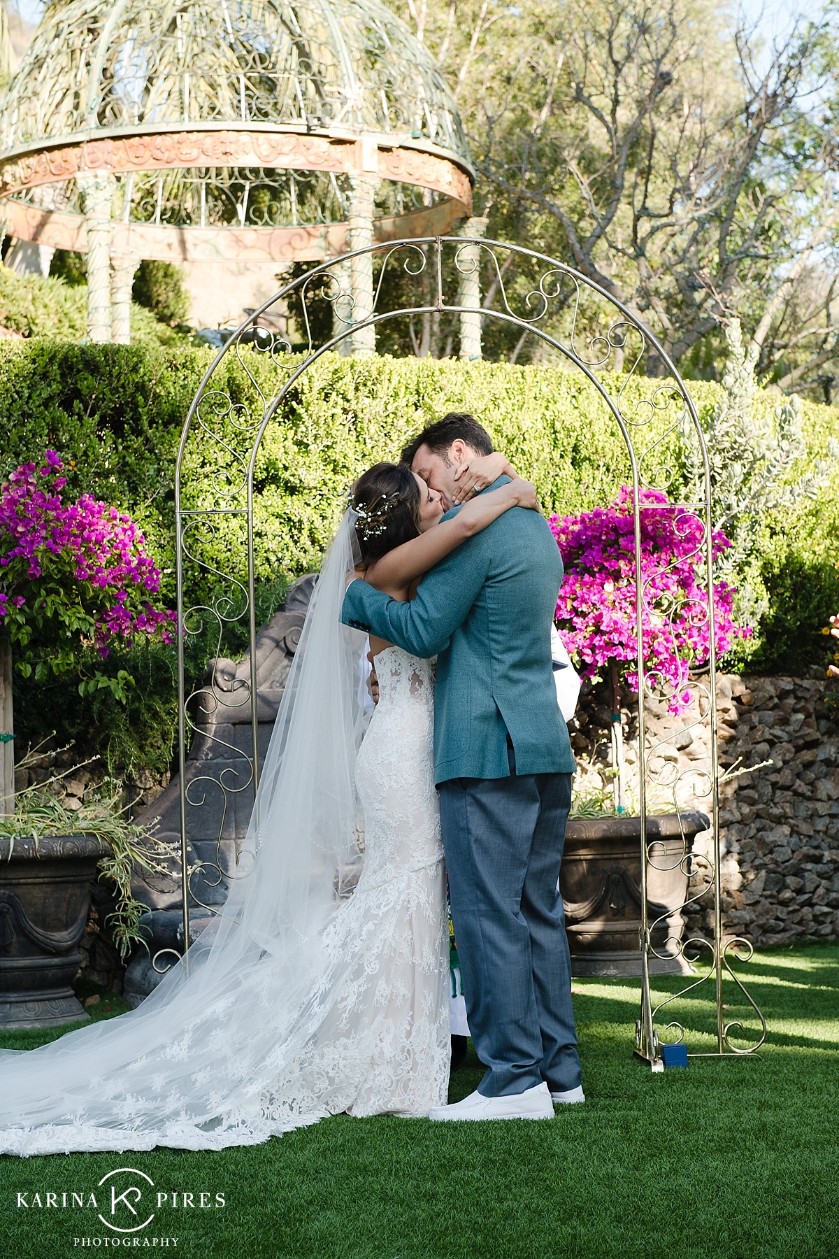 Emily wore a Rita Vinieris Wedding Gown at her LA Wedding - LA Wedding Photographer – Karina Pires Photography