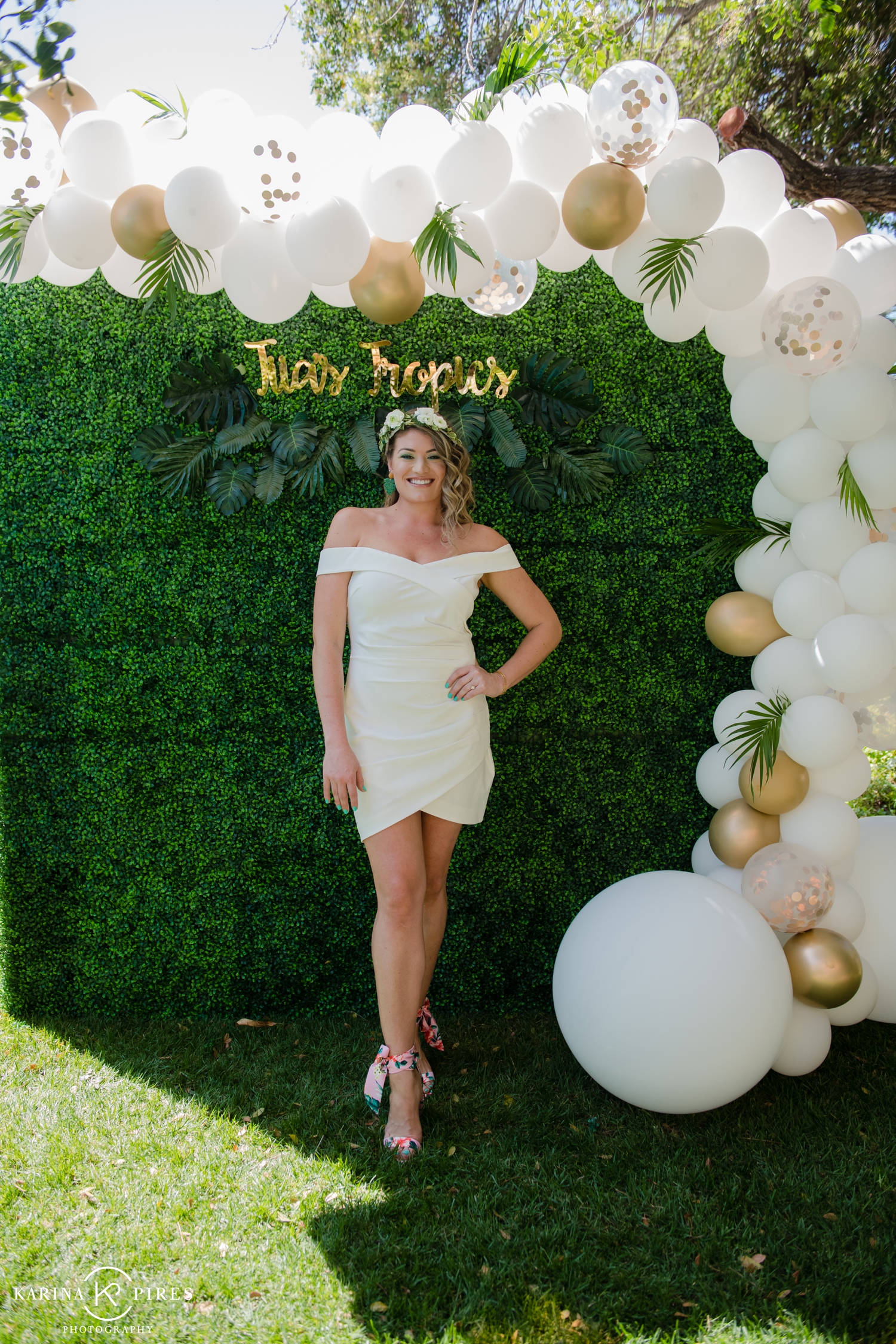 Balloon backdrop by Say I Do Party Shop in Los Angeles 