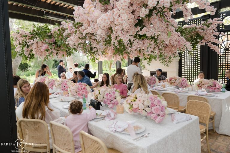 Luxury Baby Shower Overflowing with Garden Roses Karina Pires Photography