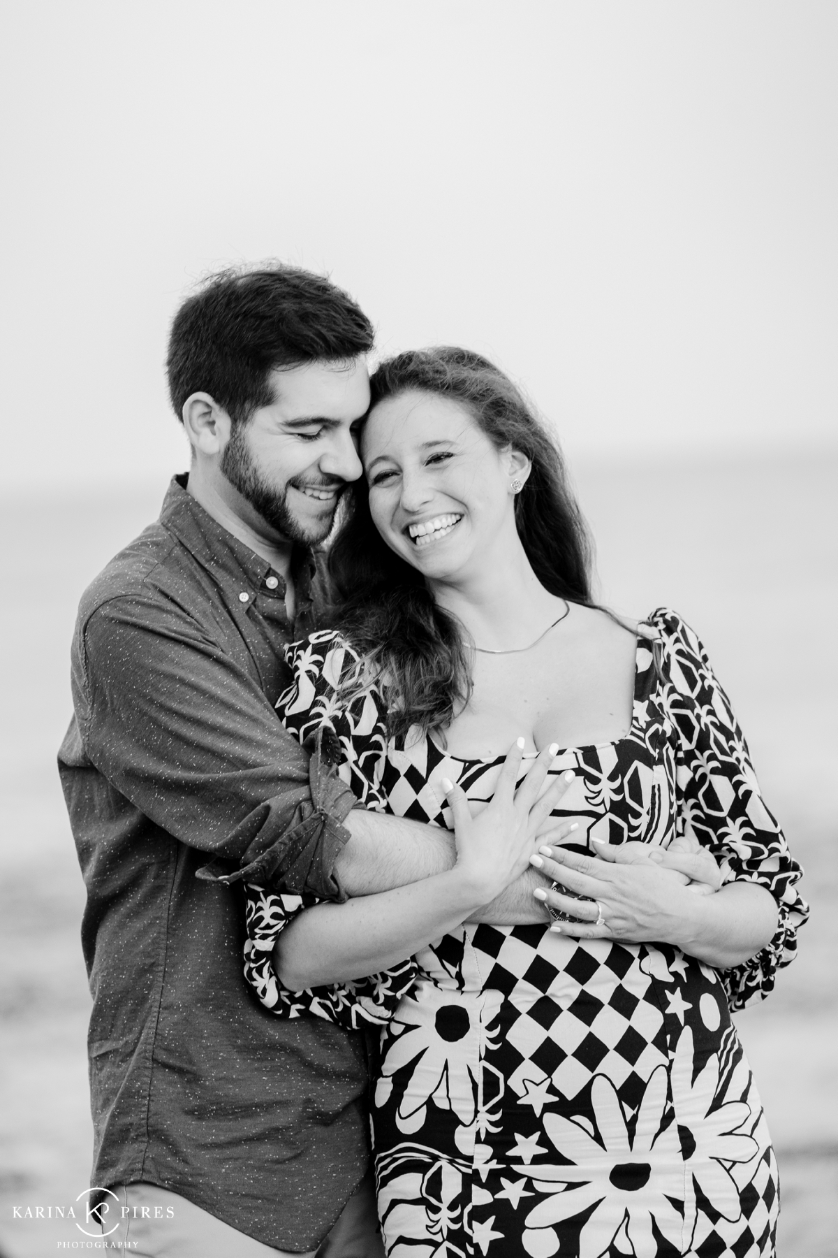 Black and white engagement photos