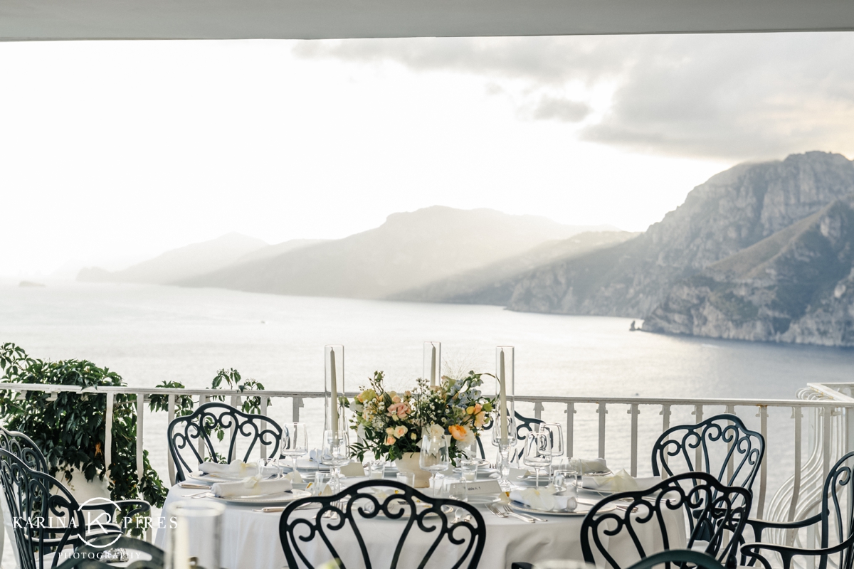 Al fresco wedding reception at La Cala delle Lampare